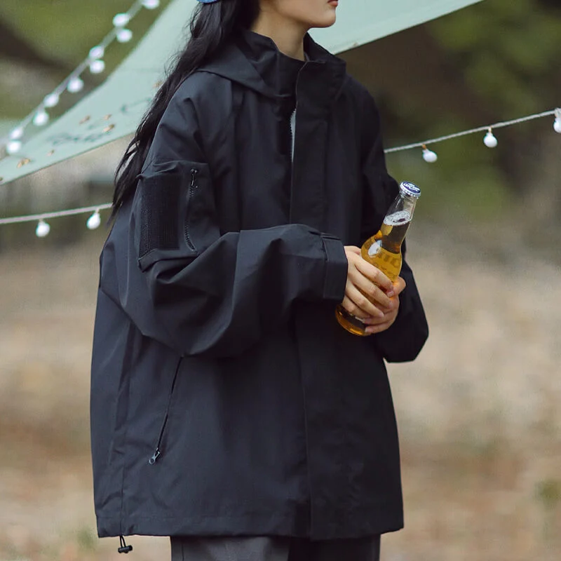 Lirena – Women’s Water-Repellent Windbreaker