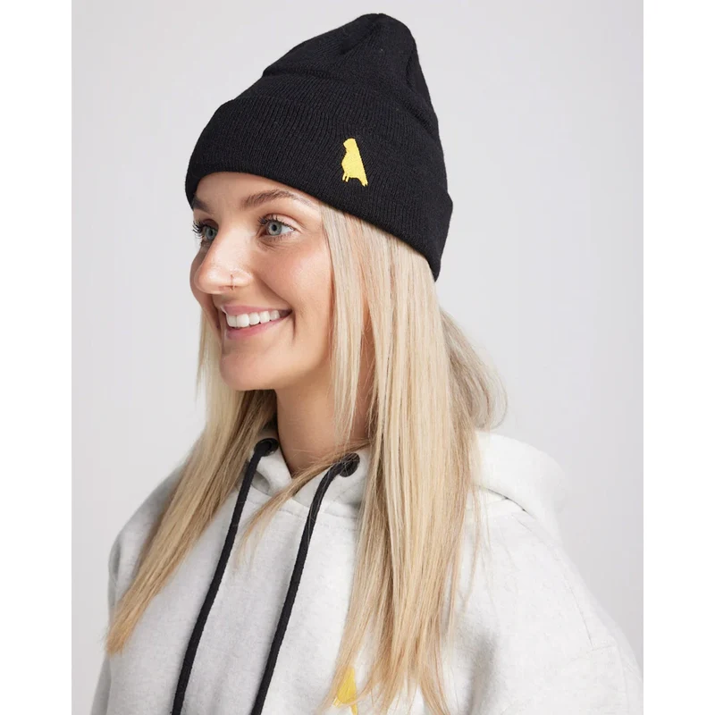 Yuki Threads Bird Beanie