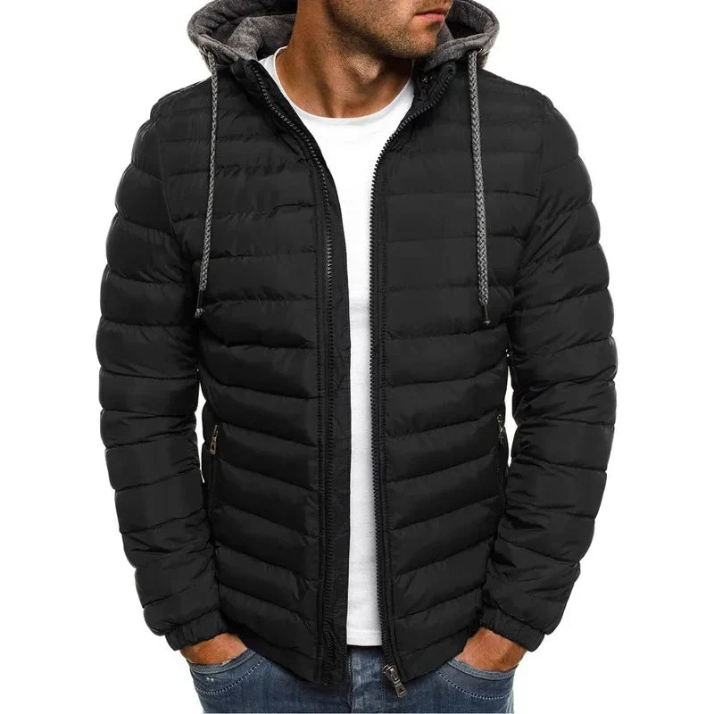 Gewatteerd vest/jas voor heren met afneembare capuchon en trekkoord voor extra warmte in de winter.